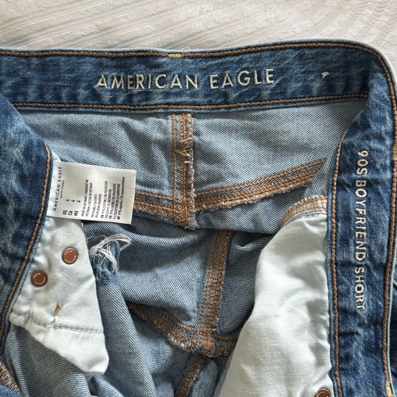 American Eagle 90s Boyfriend Shorts - Picture 6 of 7